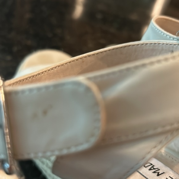 Sandals - Picture 5 of 7